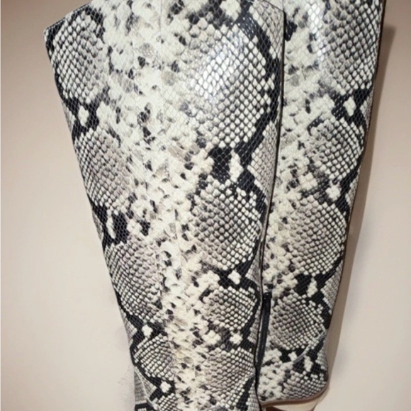Gianni Bini Shoes - Gianni Bini Snake-Print Knee Boots in Black and Cream